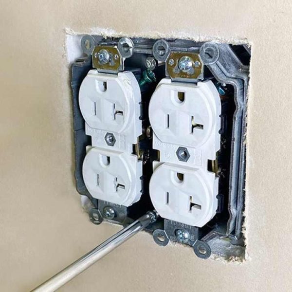 GFCI Duplex Outlet Receptacle Electrical Plug 20A 125V US Standard Tamper-Resistant NEMA Socket with Leakage Protection