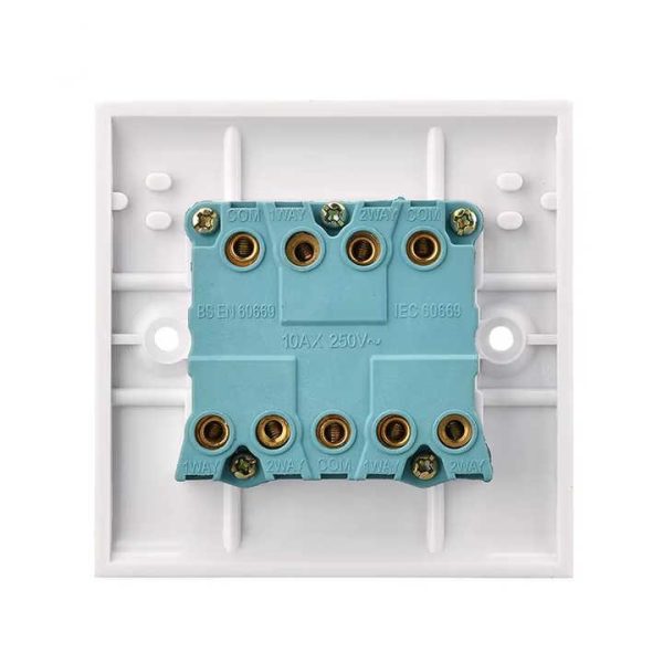 Modern British Standard Mould White Color Electric Power 3 Gang 1 Way Wall Light Switch For House Office Use